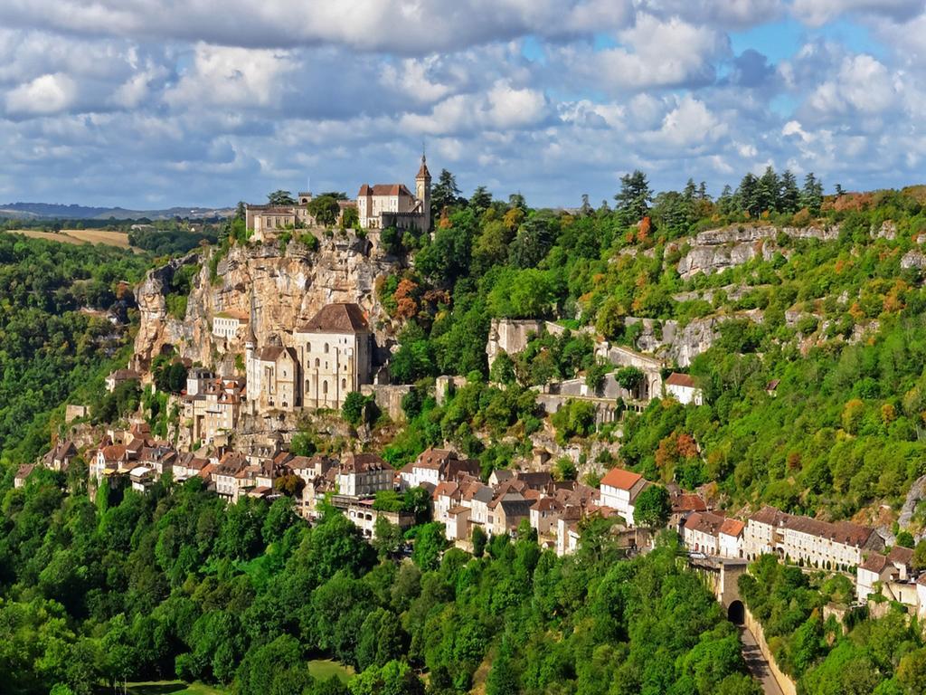 Le Bleu 4* Lacapelle-Marival